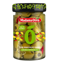 Консервированные оливки Madama Oliva без косточек с лимоном и перцем чили